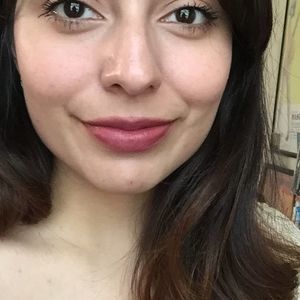 Meet your Posher, Nydia